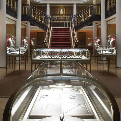 buying cartier watch in paris|cartier store paris france.